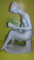 Antik Wallendorf porcelán olvasó nő - pici sérüléssel