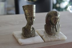 Egyiptomi  asztali nehezékek  párban eladó