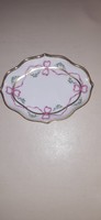 Augarten gyűrűtartó porcelántálka a népszerű girlandos mintával