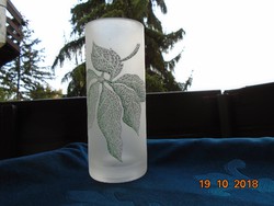  Modern Maratott opál üveg váza dombor színes zománc levéllel 19,5 cm