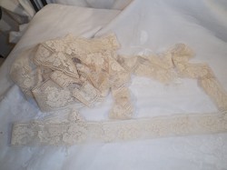 Textil - ÚJ - csipkeszalag - rózsás - pamut - 6 méter 18 centi - 618 cm - 4,5 cm széles - törtfehér