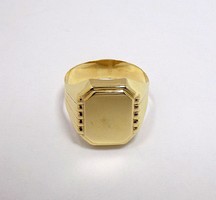 Arany pecsétgyűrű (ZAL-Au87684)