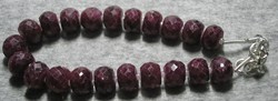925 ezüst karkötő rubinokkal 19,6-22 cm hosszal