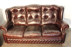 A801 antique cognac-colored leather chesterfield 3-seater sofa