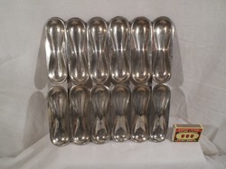 Fém - rozsdamentes acél - német babapiskóta forma - 12 db-os - 23,5 x 22,5 cm
