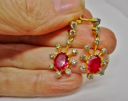 Gyönyörű rubin és 1.4ct valódi gyémánt ezüst fülbevaló
