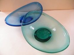 Aszimmetrikus formájú vastag üveg asztali kínáló tálak, dísztálak 2 db