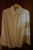 L Hevesi white rosette and embroidered women's blouse for sale.