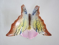 Kőbányai porcelán pillangó lepke