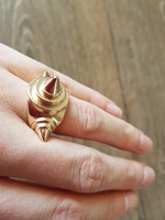 Extravagáns arany színű bizsu gyűrű
