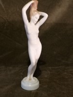 Női porcelán akt szobor