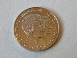 KK615 1981 Uganda 10 shillings érme Diana hercegnő 