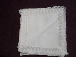 Cotton handkerchief with lace edge