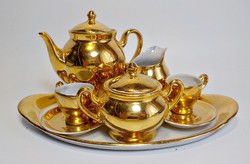 Csupa arany baba porcelán 2 személyes teáskészlet , mini teáskészlet 
