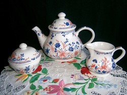 Gyönyörű Churchill England (Angol) porcelán tea-kávé készletből kiöntő, cukortartó, tejkiöntő
