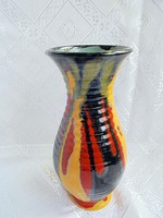 Gorka stílusú kerámia váza