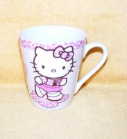 Hello Kitty porcelán bögre