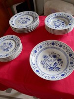 Meisseni hagymamintás olasz porcelán étkészlet