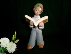 Nagyon ritka H. Rahmer Mária kerámia figura: olvasó lány, lány könyvvel 16 cm magas