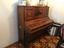 Pianino