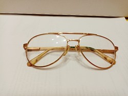 Régi szemüveg 