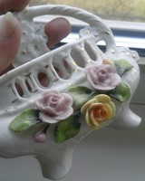 Porcelán virágkosár  jelzetlen