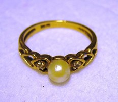 Vintage szív alakú tervezéssel 10 Kt sárga arany gyűrű gyöngyvel és gyémántokal