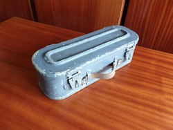 Régi katonai fém alumínium doboz láda