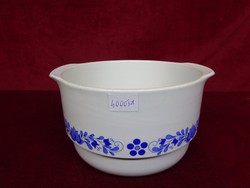 Alföldi porcelán kék virágos főzelékes tál, átmérője 18,5 cm, magassága 11,5 cm. 
