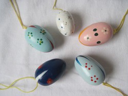 Húsvéti dekoráció apró tojás húsvétfára 2.