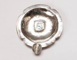 Perui, pénzérméből kalapált antik ezüst tálka.
