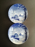 Fine chine lichte cobalt blue porcelain plates with winter landscape