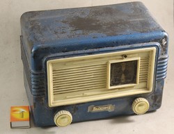 Antik bakelit tokos rádió 694