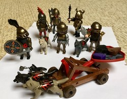 Playmobil,felszerelt arany lovagokkal,farkasokkal ,ágyúval szuper állapotban gyűjtőtől !