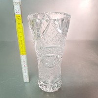 Csiszolt, tölcséres kristály üvegváza (1108)