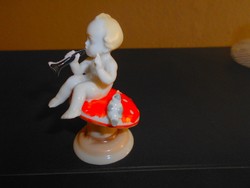 Gomba kalapján zenélő   apró angyal  - vitrin figura-régi német Metzler&Ortloff   porcelán