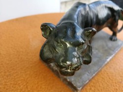 Oroszlán szobor ón , spiáter figura kisplasztika. Szép kidolgozású vadász, vadász téma! 