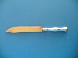 Ezüst nyelű hússzeletelő kés 