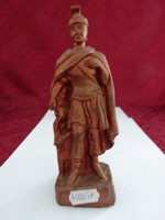 Kerámia figurális szobor, Szent Flórián kézzel formált szobra, magassága 17 cm.