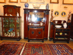 Art deco tálaló, vitrin, pohárszék, óra.