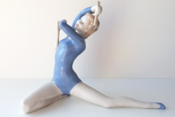 Ritka, art deco - tornászlány buzogánnyal - porcelán figura /nagyméretű