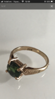 Antik arany gyűrű olivin kővel 9K 15mm belső átmérő