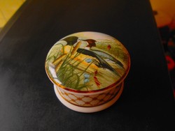 Uszkáló kacsákkal angol  porcelán gyűrűtartó dobozka Rigó Zsuzsa felhasználónak 