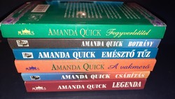 Amanda Quick könyvek.590.-ft/darab.