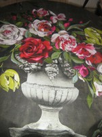 Álomszép festői rózsacsokor, és antik kaspó mintás minőségi szövet sötétítő függöny 