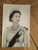 Ii. Erzsébet portréfotója az 1950-es évekből