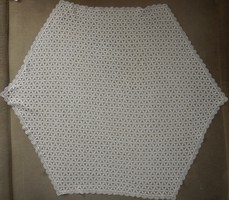 Hexagonal lace tablecloth