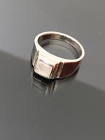 Régi ezüst gyűrű valódi gyöngyház díszítéssel