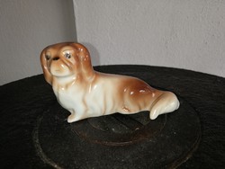 Gyönyönyőr Drasche porcelán  palota pincsi kutya , nipp, figura. Nosztalgia darab