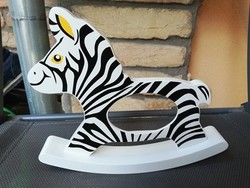 fa hintaló...zebra képtartó